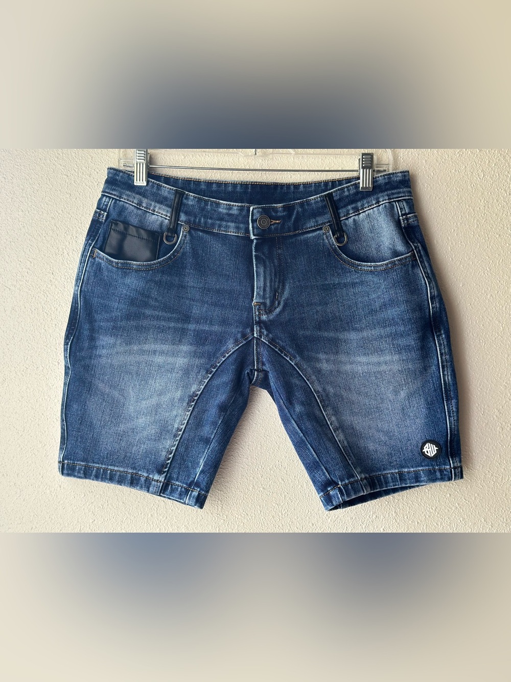 Breedwell Mens Denim Shorts Daddys Favorite Blue Jean 4 Way Stretch Logo M